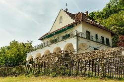 Villa Kabala Szigliget Étterem és Szálláshely szolgáltatás